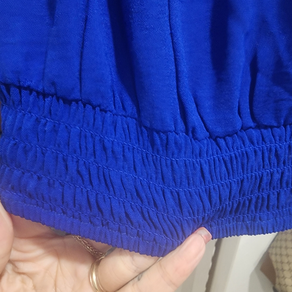 Elegant Blue Ruffled Blouse - Picture 7 of 7